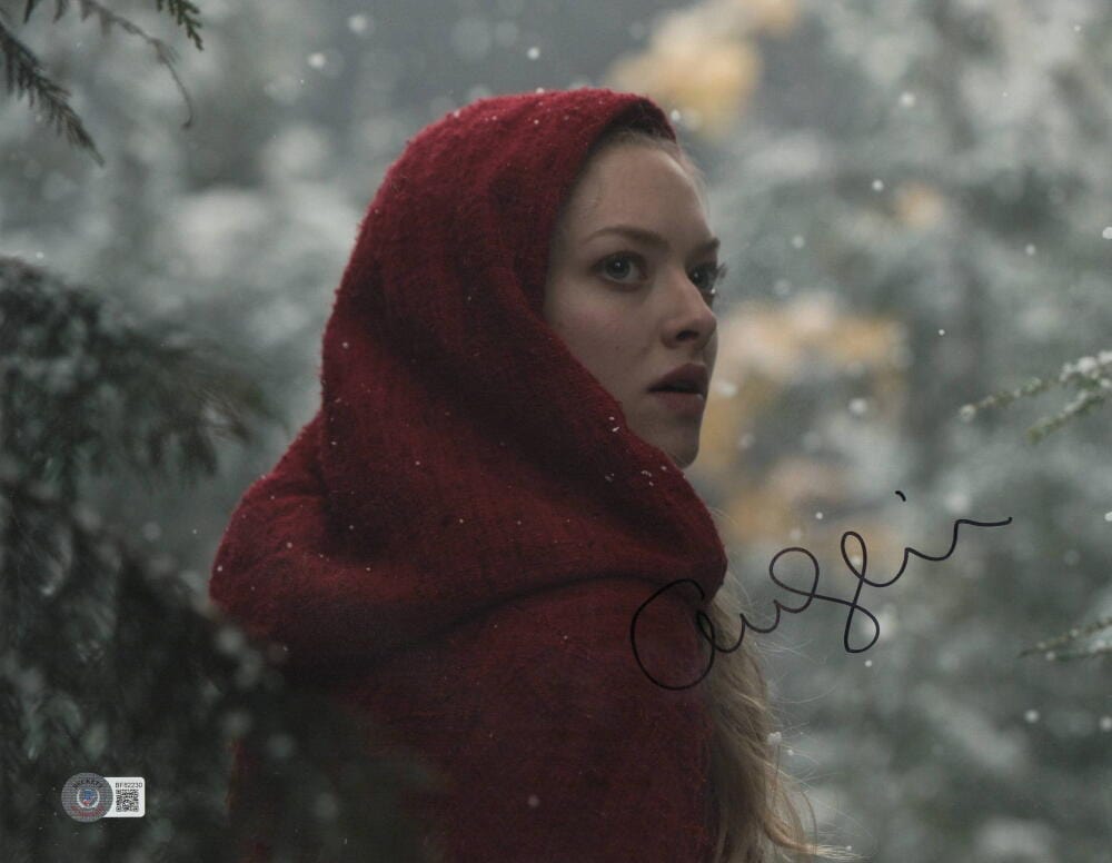 Amanda Seyfried Signed 11x14 Photo from Red Riding Hood Beckett COA - Item #2