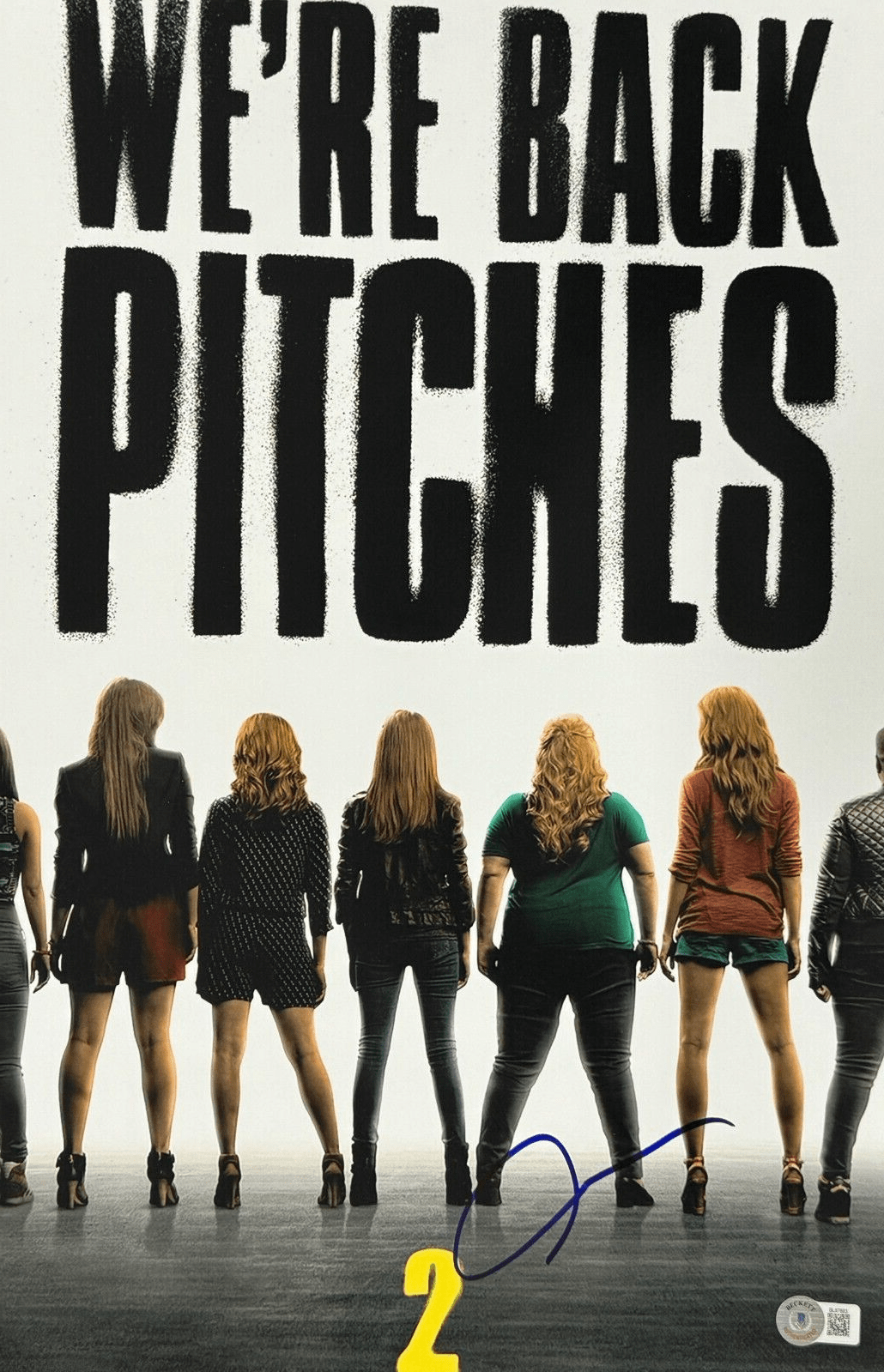 Anna Kendrick Signed 12x18 Photo from Pitch Perfect Beckett COA - Item #1
