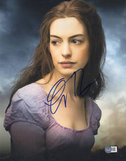 Anne Hathaway Signed 11x14 Photo from Les Miserables Beckett COA
