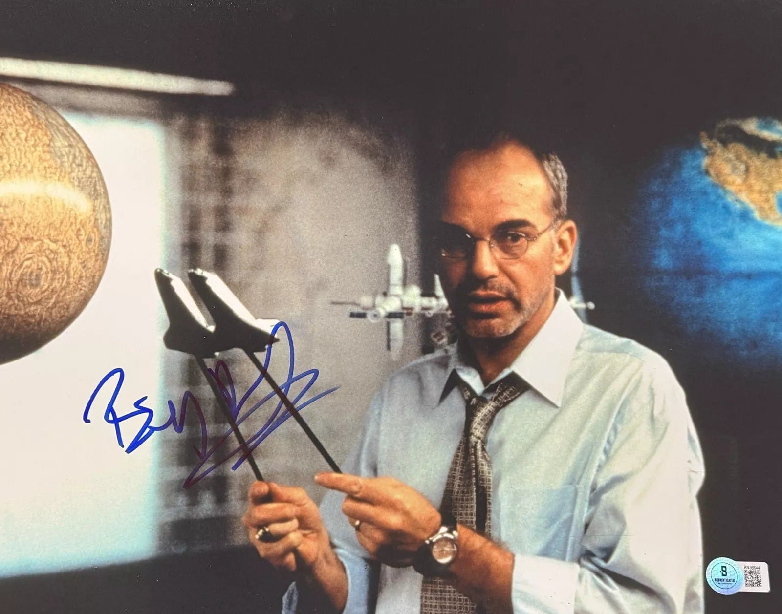Billy Bob Thornton Signed 11x14 Photo from Armageddon Beckett COA