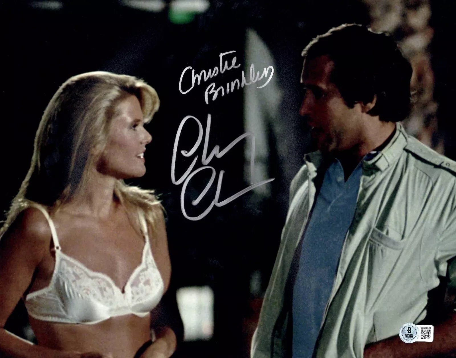 Chevy Chase Signed 11x14 Photo from National Lampoon's Vacation Beckett COA - Item #9