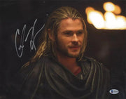 Chris Hemsworth Signed 11x14 Photo from Thor Beckett COA - Item #23
