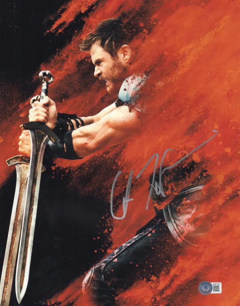 Chris Hemsworth Signed 11x14 Photo from Thor Beckett COA - Item #16