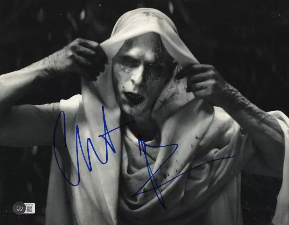 Christian Bale Signed 11x14 Photo from Thor Beckett COA - Item #1