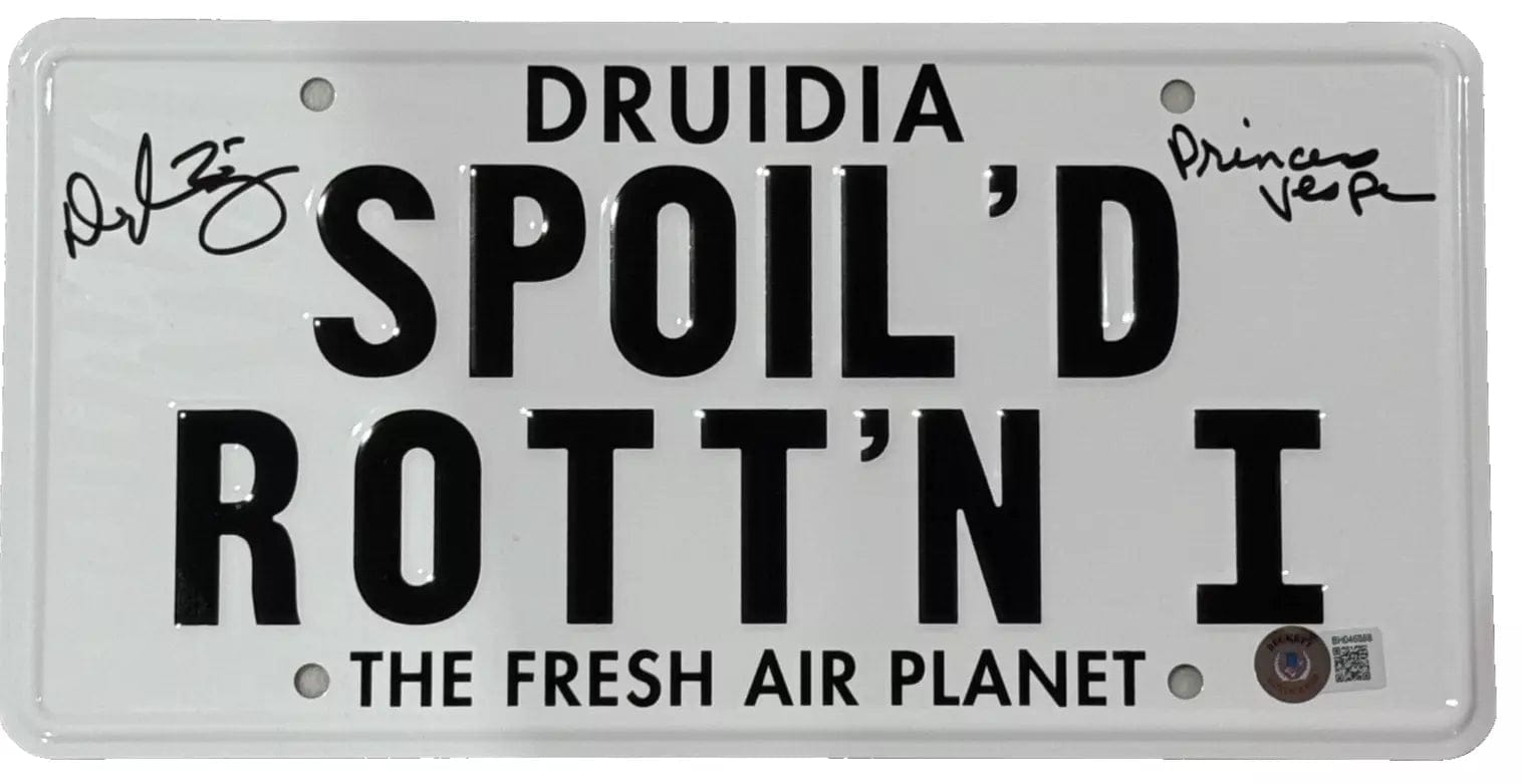 Daphne Zuniga Authentic Autographed Spoil'd Rott'n I License Plate