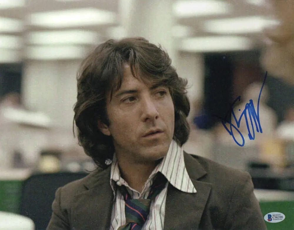 Dustin Hoffman Signed 11x14 Photo - Beckett COA