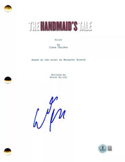 Elisabeth Moss Authentic Autographed The Handmaid's Tale Pilot Script