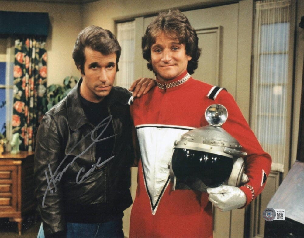 Henry Winkler Signed 11x14 Photo from Happy Days Beckett COA - Item #8