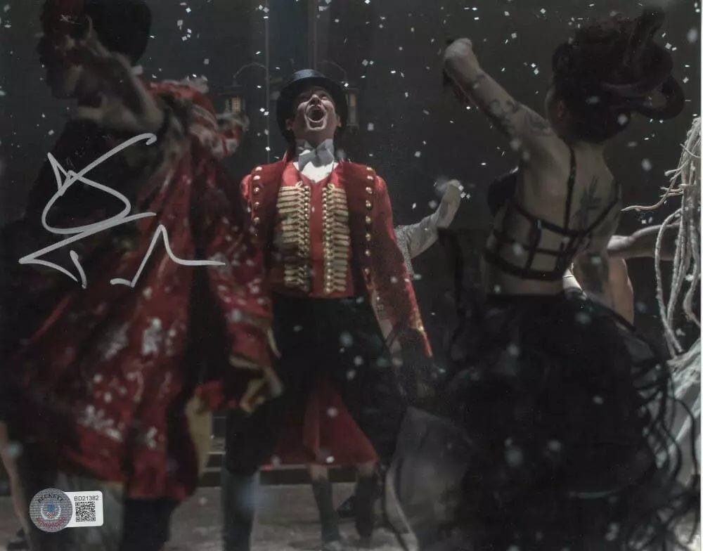 Hugh Jackman Signed 8x10 Photo from The Greatest Showman Beckett COA - Item #4