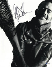 Jeffrey Dean Morgan Signed 11x14 Photo from The Walking Dead Beckett COA - Item #13