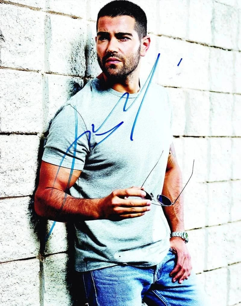 Jesse Metcalfe Signed 8x10 Photo from Dallas Certified Authentic - Item #1