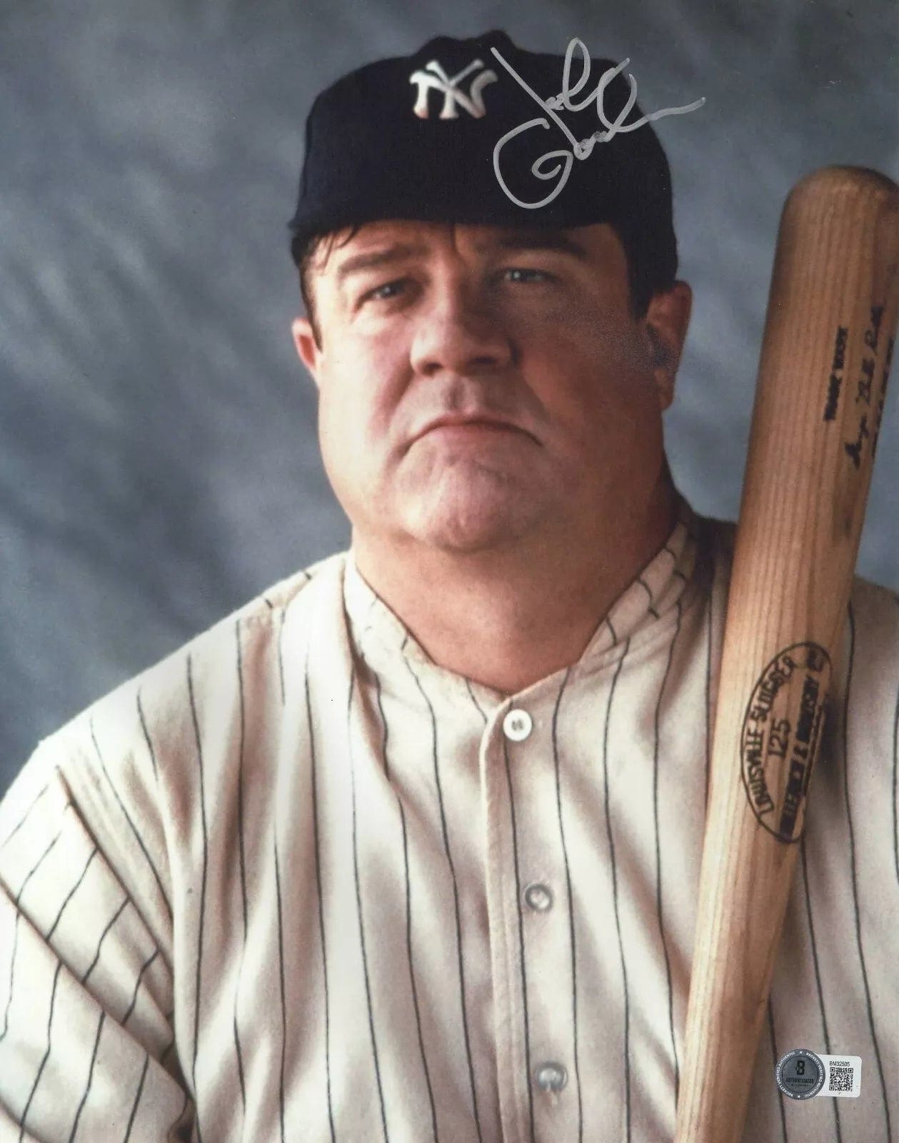 John Goodman Signed 11x14 Photo from Babe Beckett COA