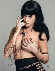 Katy Perry Signed 11x14 Photo Beckett COA - Item #1
