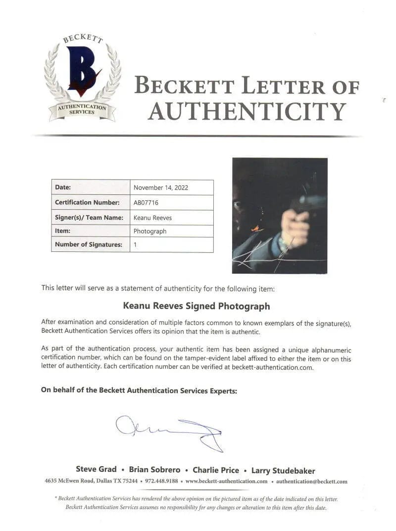 Keanu Reeves Signed 11x14 Photo from John Wick Beckett COA - Item #3 - Detail View