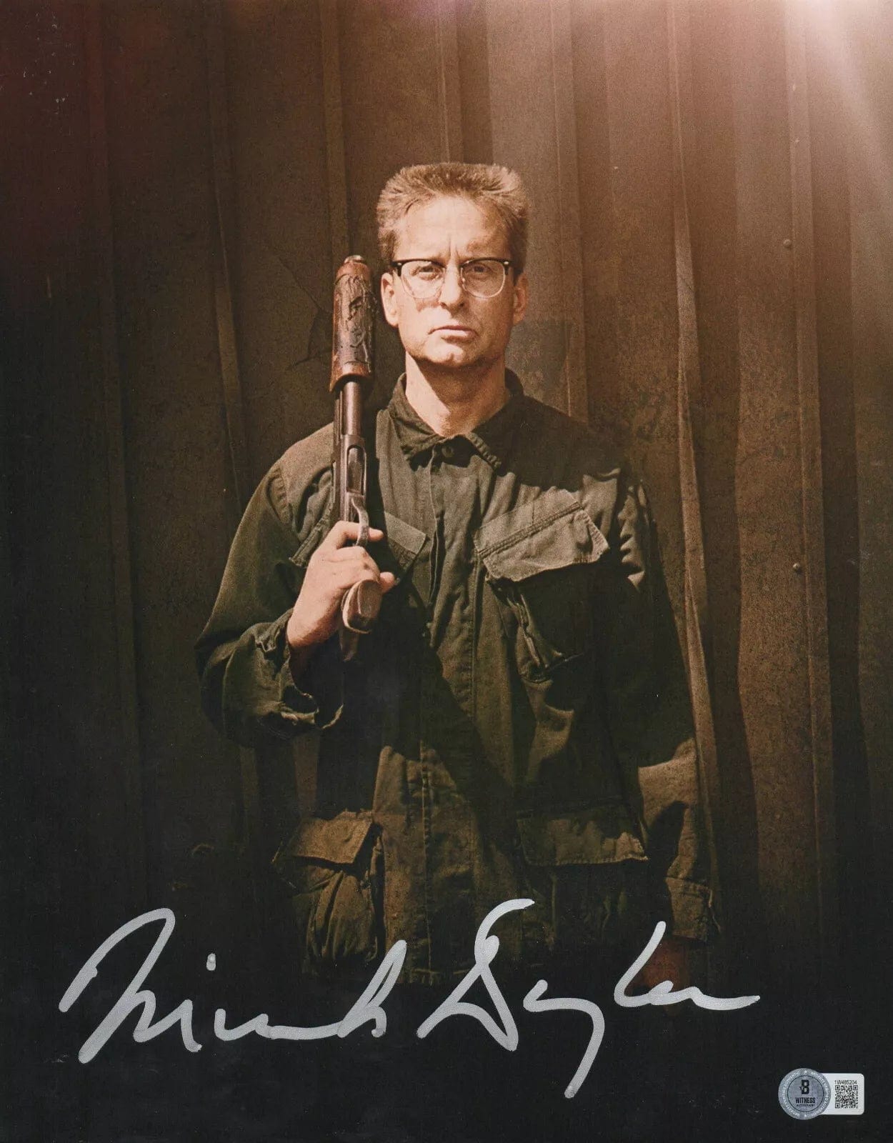 Michael Douglas Signed 11x14 Photo from Falling Down Beckett COA - Item #10