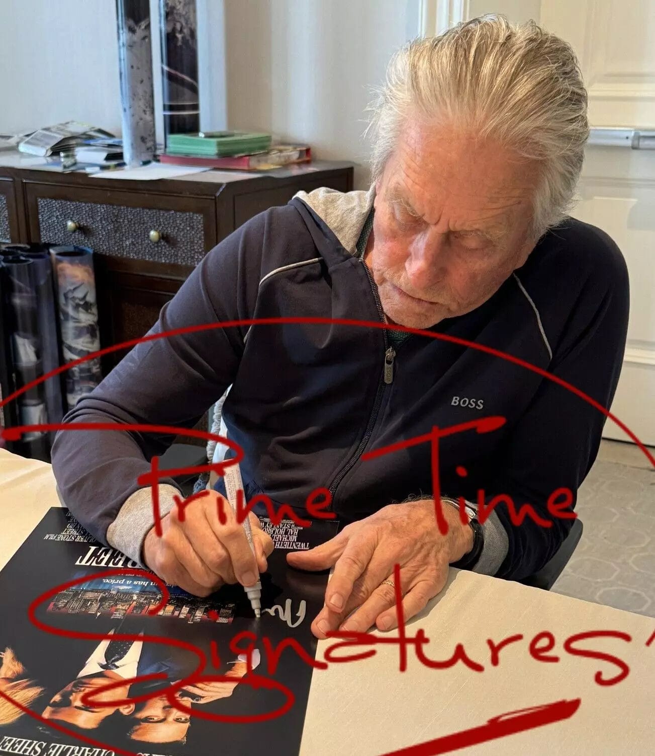 Michael Douglas Signed 12x18 Photo from Black Rain Beckett COA - Detail View