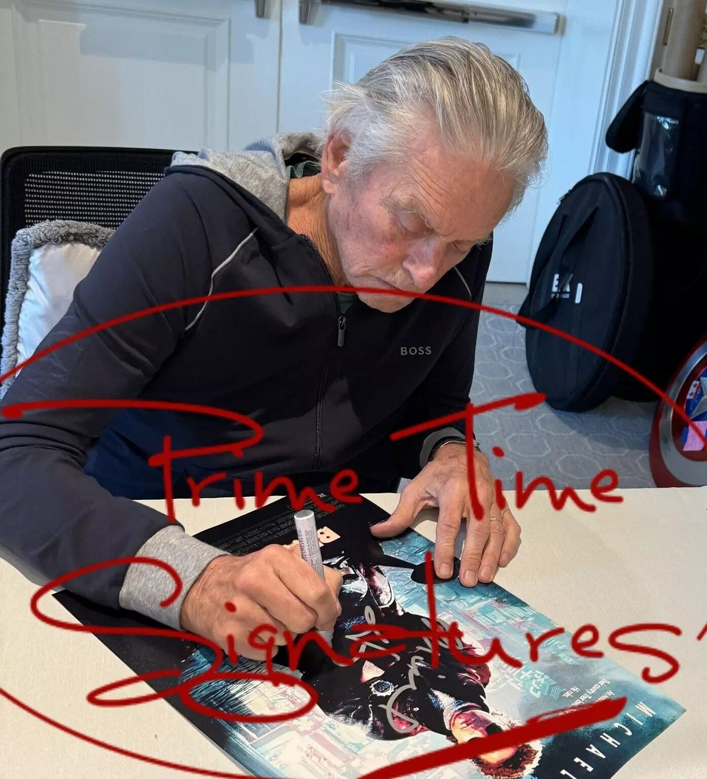 Michael Douglas Signed 11x14 Photo from Wall Street Beckett COA - Item #8 - Detail View