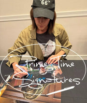 Neve Campbell Signed 11x14 Photo from Scream Beckett COA - Item #4 - Detail View