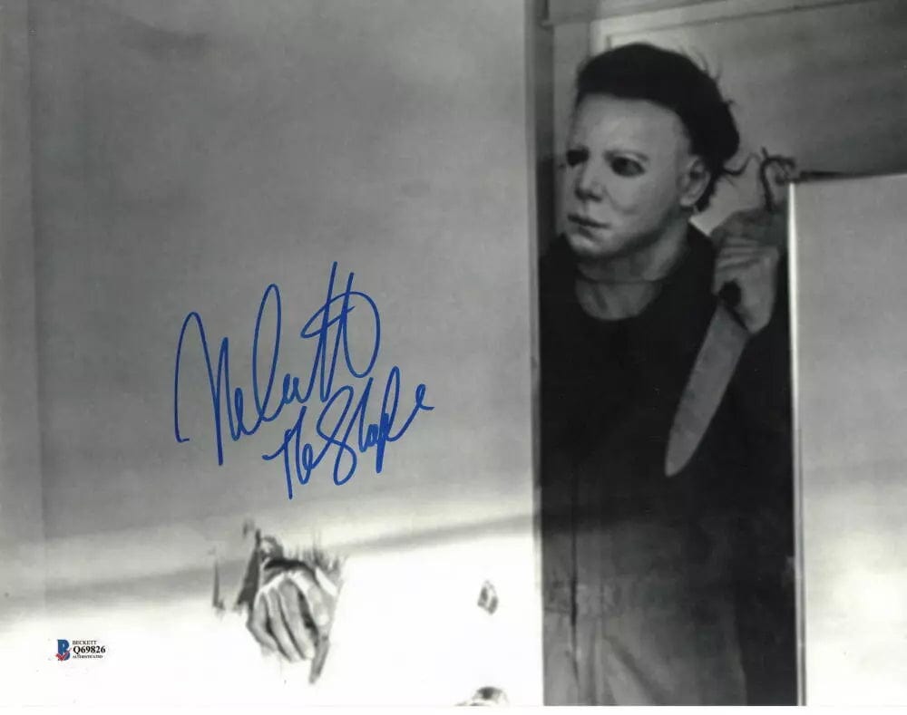Nick Castle Signed 11x14 Photo from Halloween Beckett COA - Item #4