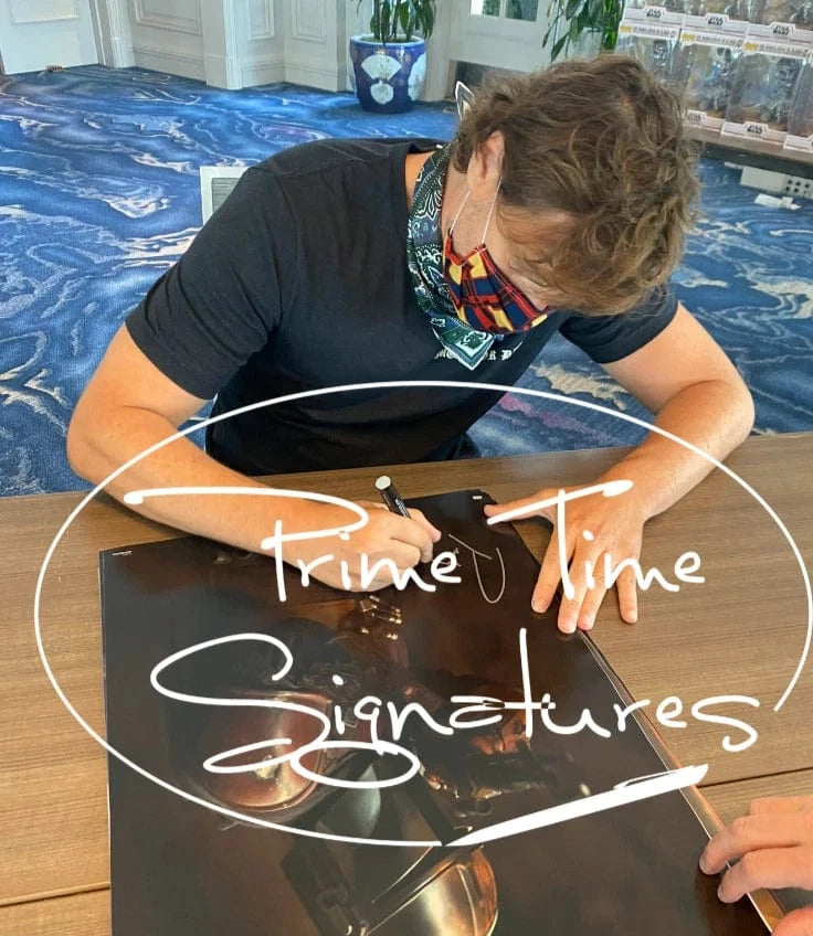 Pedro Pascal Signed 16x20 Photo from The Mandalorian Beckett COA - Item #1 - Detail View