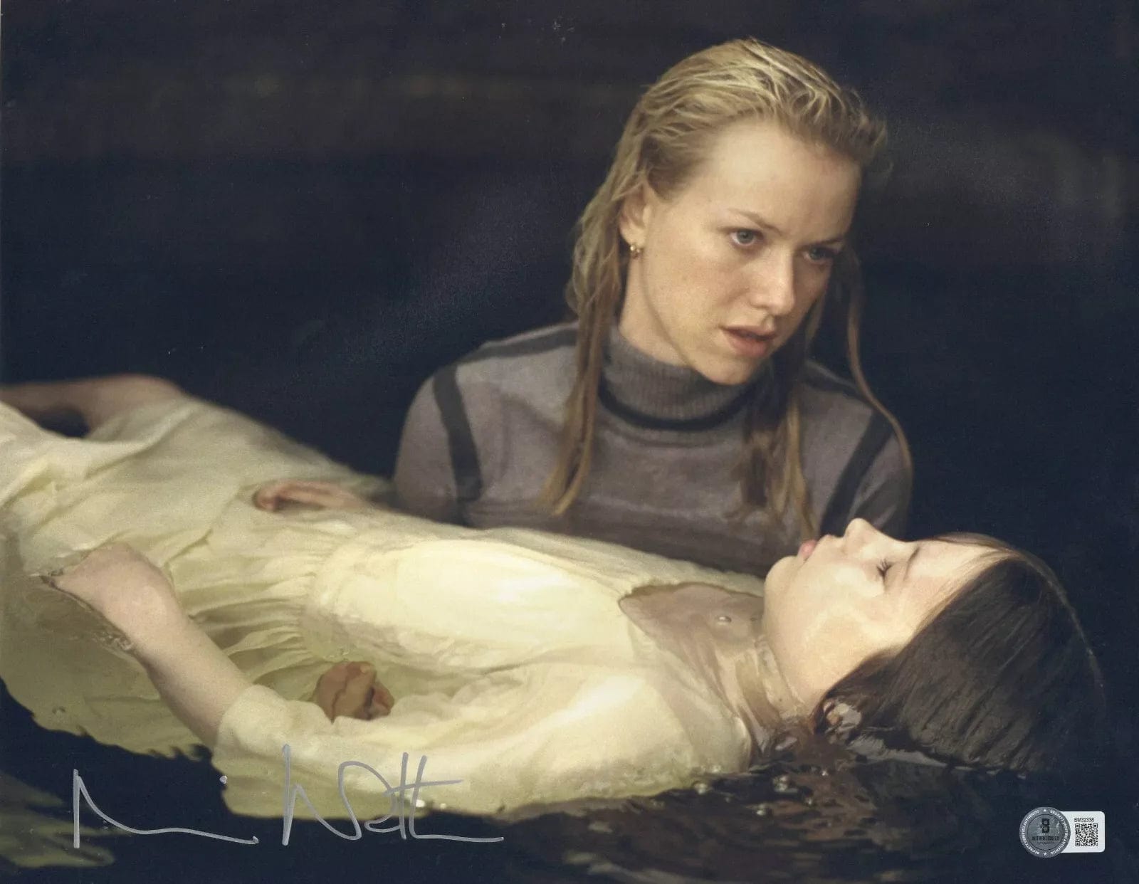 Sarah Paulson Signed 11x14 Photo from The Ring Beckett COA