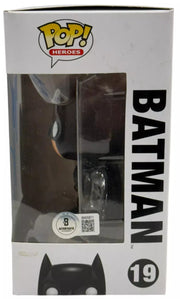 Anne Hathaway Signed Funko from The Dark Knight Rises Beckett COA - View 7