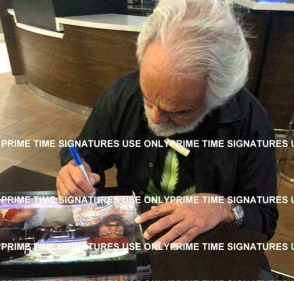 Cheech Marin Signed 12x18 Photo from Cheech and Chong's Next Movie Beckett COA - Detail View
