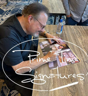 Wayne Knight Signed 11x14 Photo from Seinfeld Beckett COA - Item #3 - Detail View