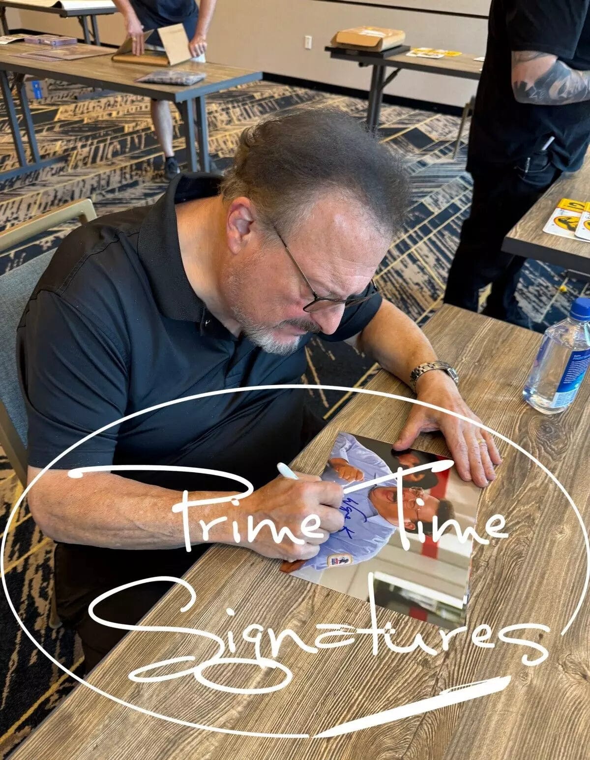 Wayne Knight Signed 8x10 Photo from Jurassic Park Beckett COA - Item #2 - Detail View