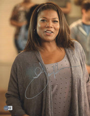 Queen Latifah Authentic Autographed 11x14 Photo