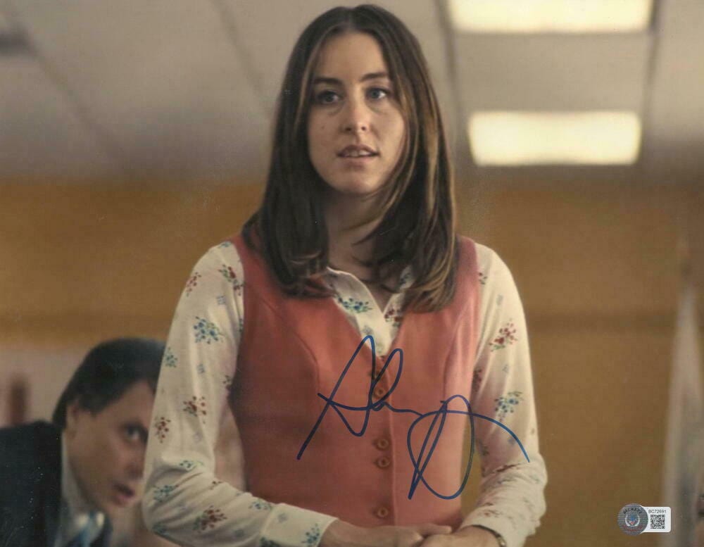 Alana Haim Signed 11x14 Photo from Licorice Pizza Beckett COA - Item #5