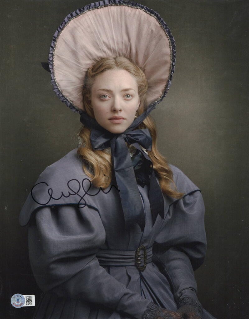 Amanda Seyfried Signed 11x14 Photo from Les Miserables Beckett COA - Item #1
