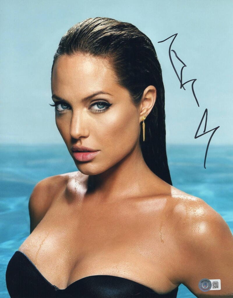 Angelina Jolie Signed 11x14 Photo Beckett COA - Item #9