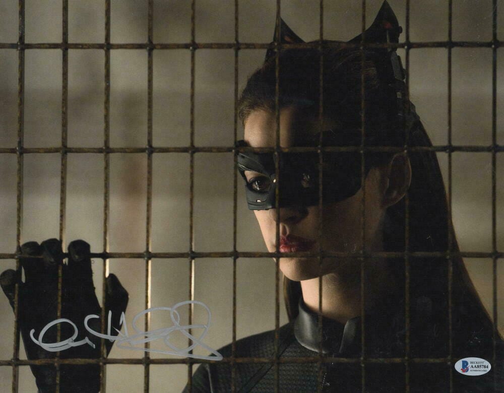 Anne Hathaway Signed 11x14 Photo from The Dark Knight Beckett COA - Item #3