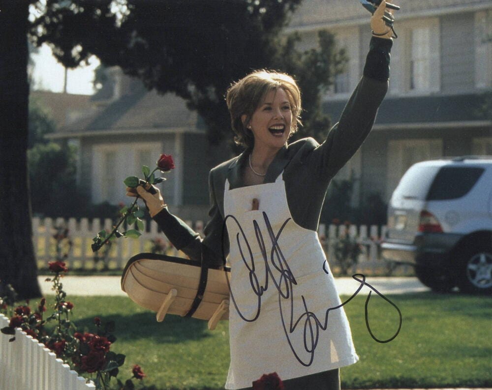 Annette Bening Signed 8x10 Photo from American Beauty Certified Authentic - Item #1