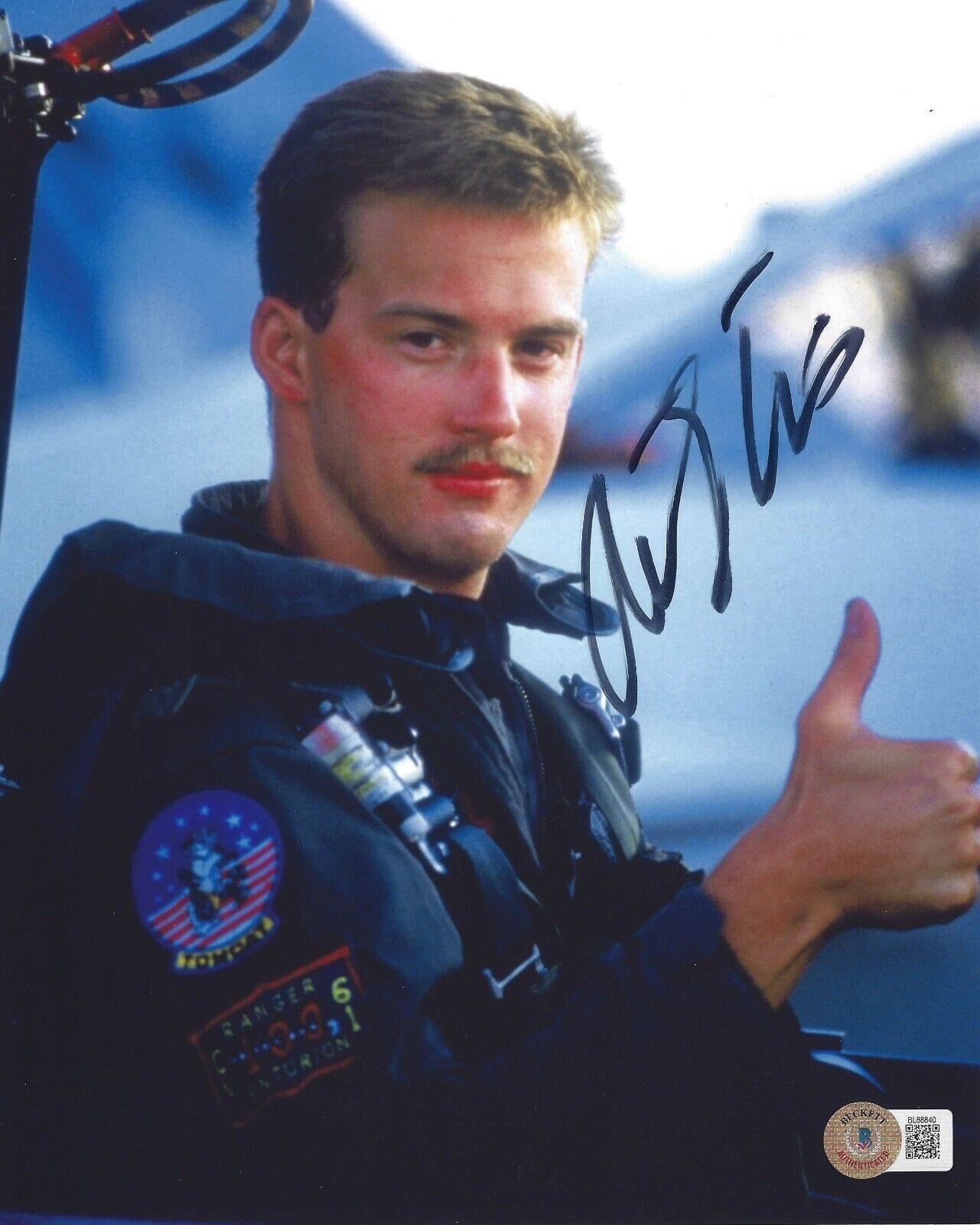 Anthony Edwards Signed 8x10 Photo from Top Gun Beckett COA - Item #9
