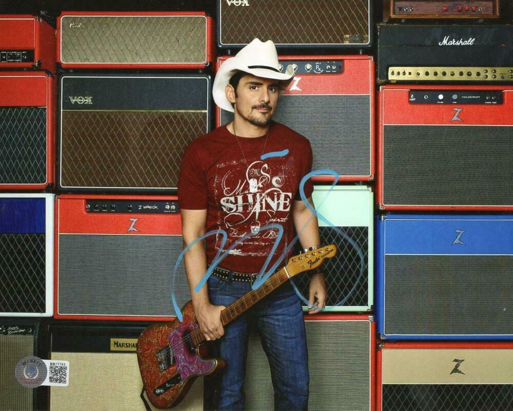 Brad Paisley Signed 8x10 Photo Beckett COA - Item #6
