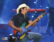 Brad Paisley Signed 8x10 Photo Beckett COA - Item #2