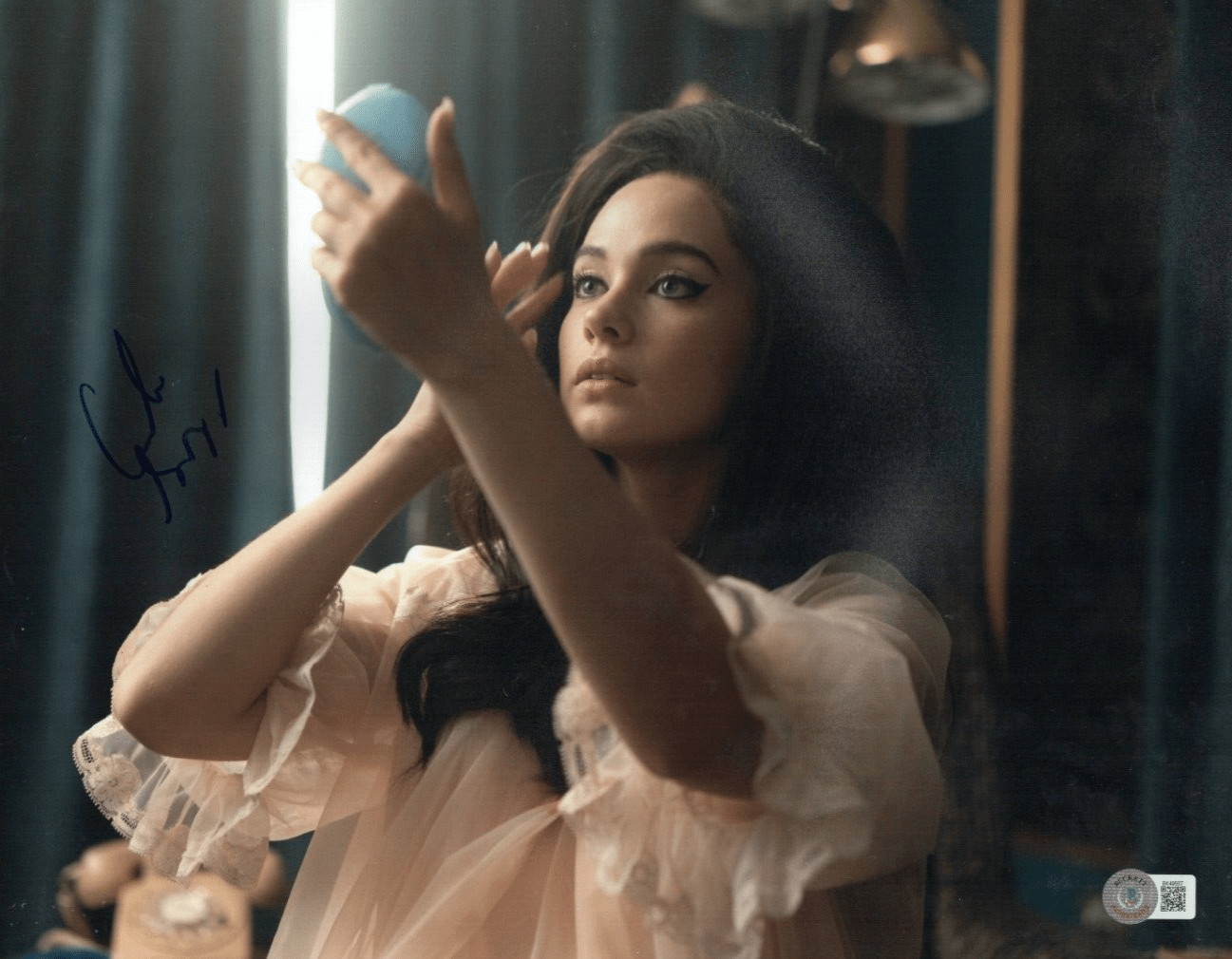 Cailee Spaeny Signed 11x14 Photo from Priscilla Beckett COA - Item #4