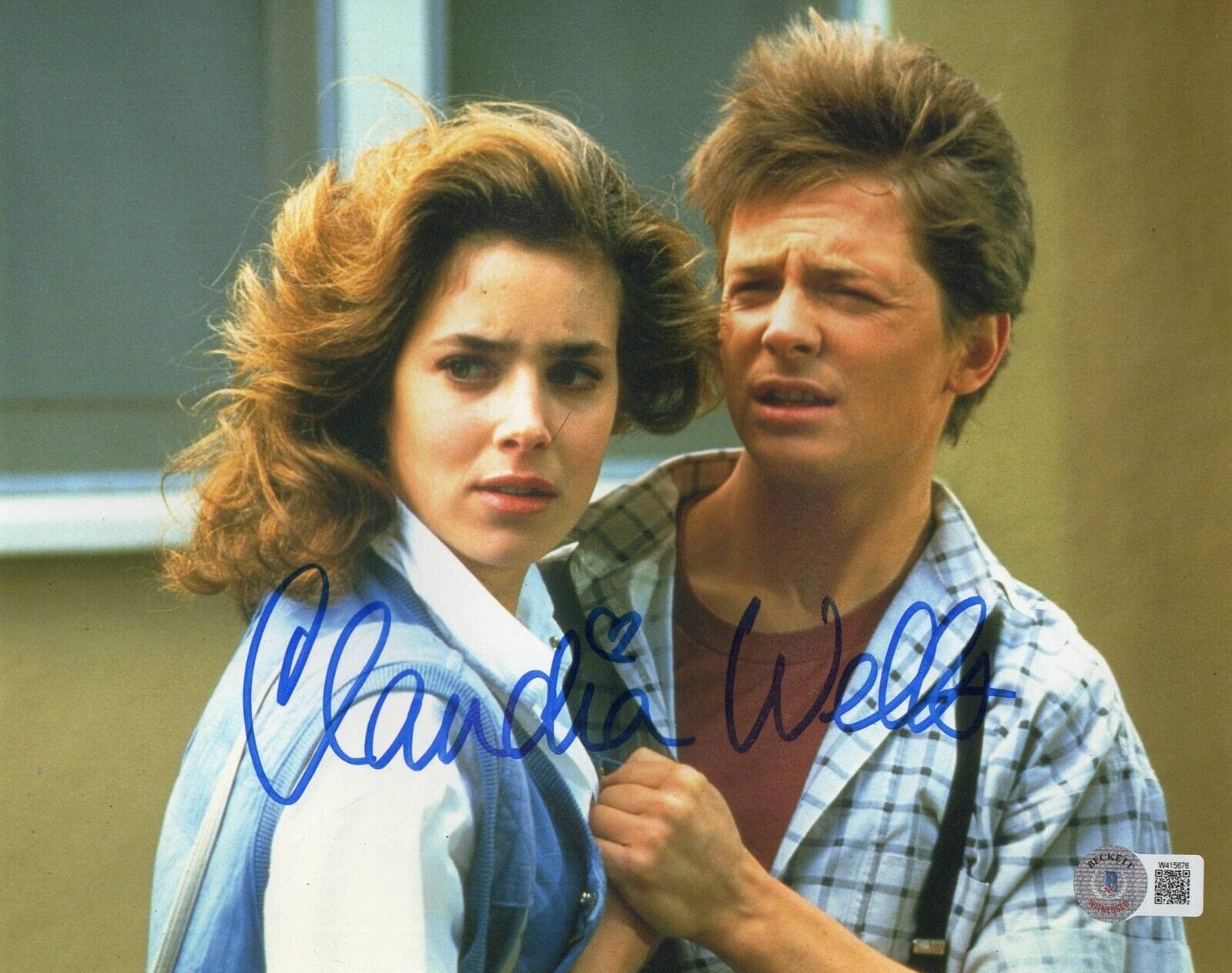 Claudia Wells Signed 8x10 Photo from Back to the Future Beckett COA - Item #4