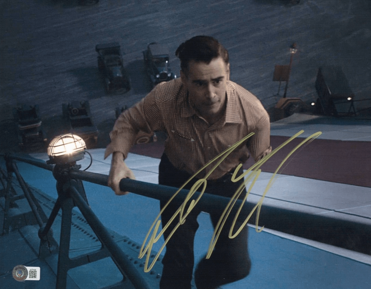 Colin Farrell Signed 11x14 Photo from Dumbo Beckett COA - Item #1