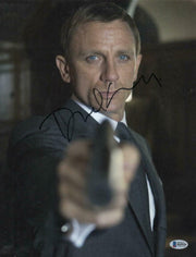 Daniel Craig Signed 11x14 Photo from James Bond Beckett COA - Item #21