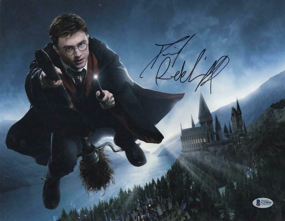 Daniel Radcliffe Signed 11x14 Photo from Harry Potter Beckett COA - Item #15