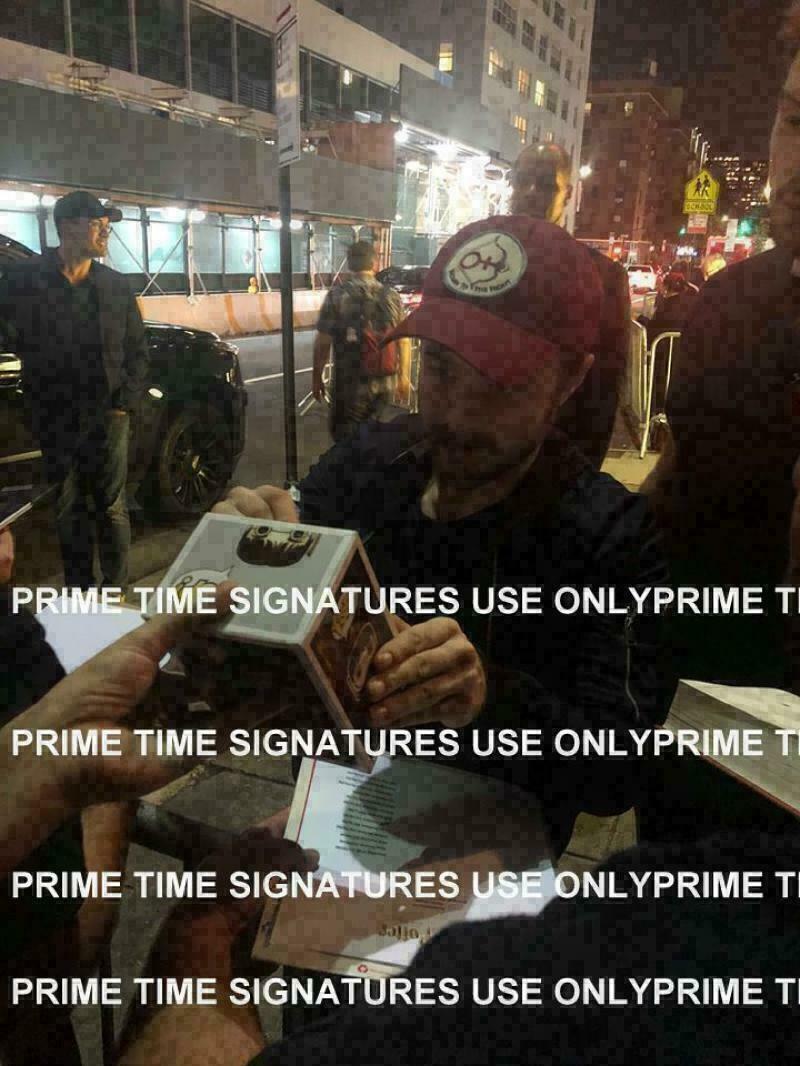 Daniel Radcliffe Signed 11x14 Photo from Harry Potter Beckett COA - Item #8 - Detail View