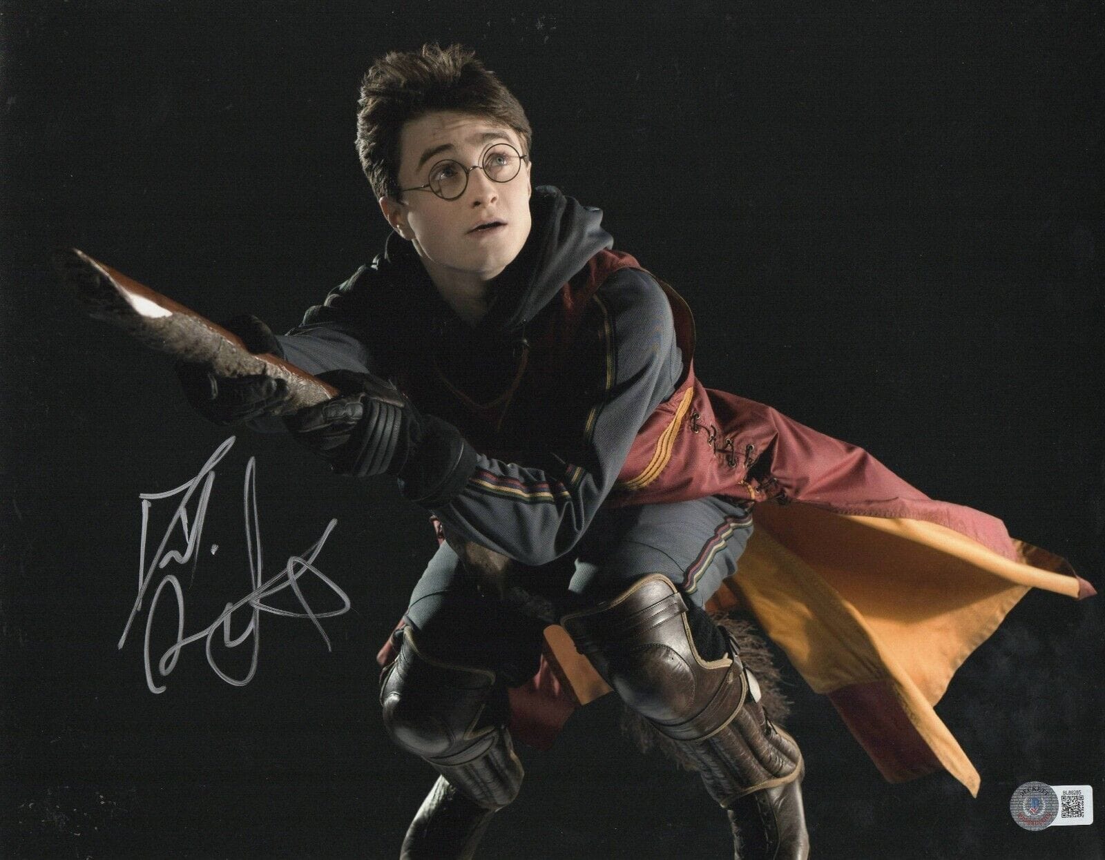 Daniel Radcliffe Signed 11x14 Photo from Harry Potter Beckett COA - Item #5