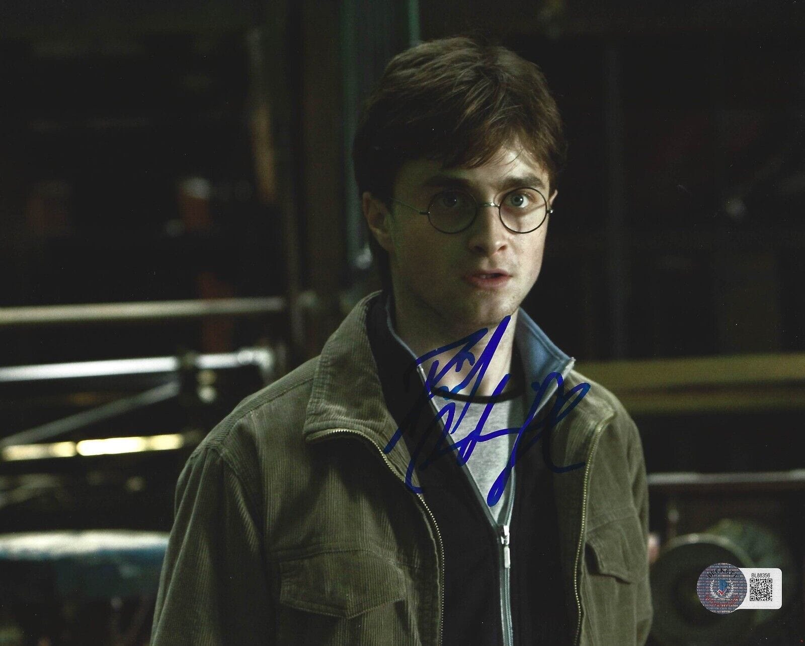 Daniel Radcliffe Signed 8x10 Photo from Harry Potter Beckett COA - Item #2