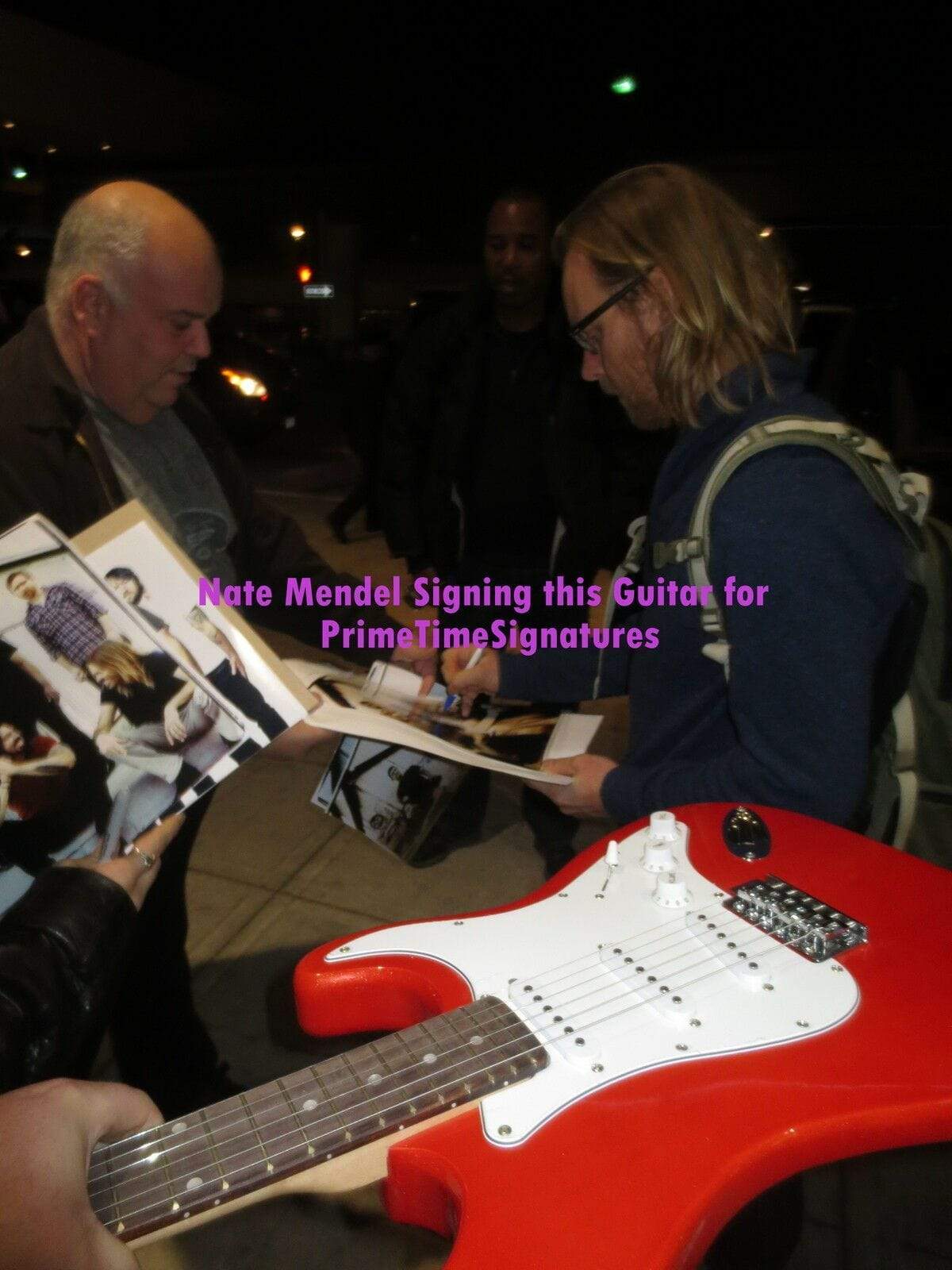 Chris Shiflett of Foo Fighters Signed Vinyl Record Beckett COA - Item #2 - View 4