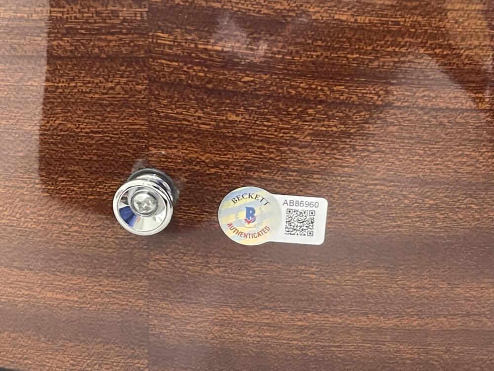 Dave Matthews Signed Guitar Beckett COA - Item #3 - View 7