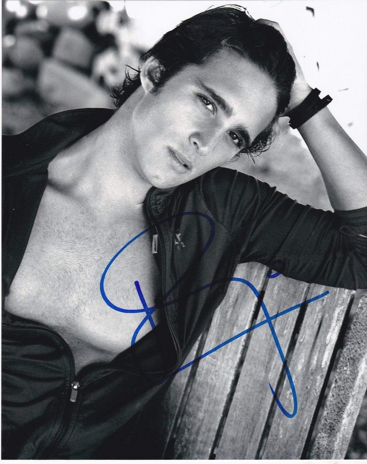 Diego Boneta Authentic Autographed 8x10 Photo - Prime Time Signatures - TV & Film