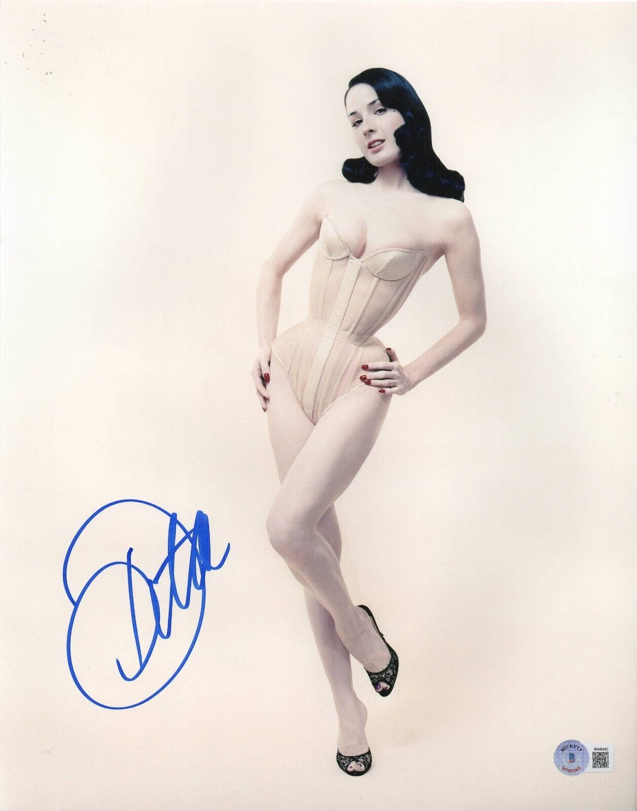 Dita Von Teese Signed 11x14 Photo Beckett COA - Item #10
